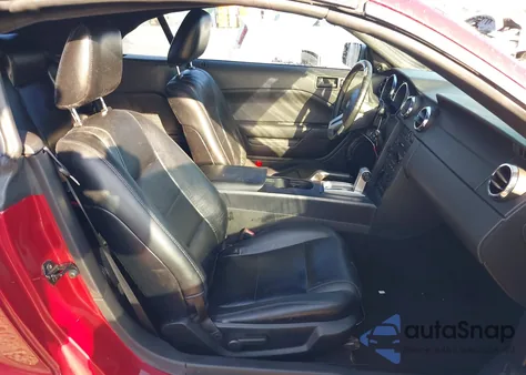 2006 Ford Mustang V6 z USA, uszkodzony, nr VIN 1ZVFT84N265212963